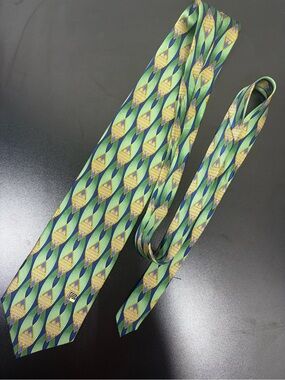 Pierre Pacha Italy 100% Silk Tie Green Blue Geometric Designer Vintage